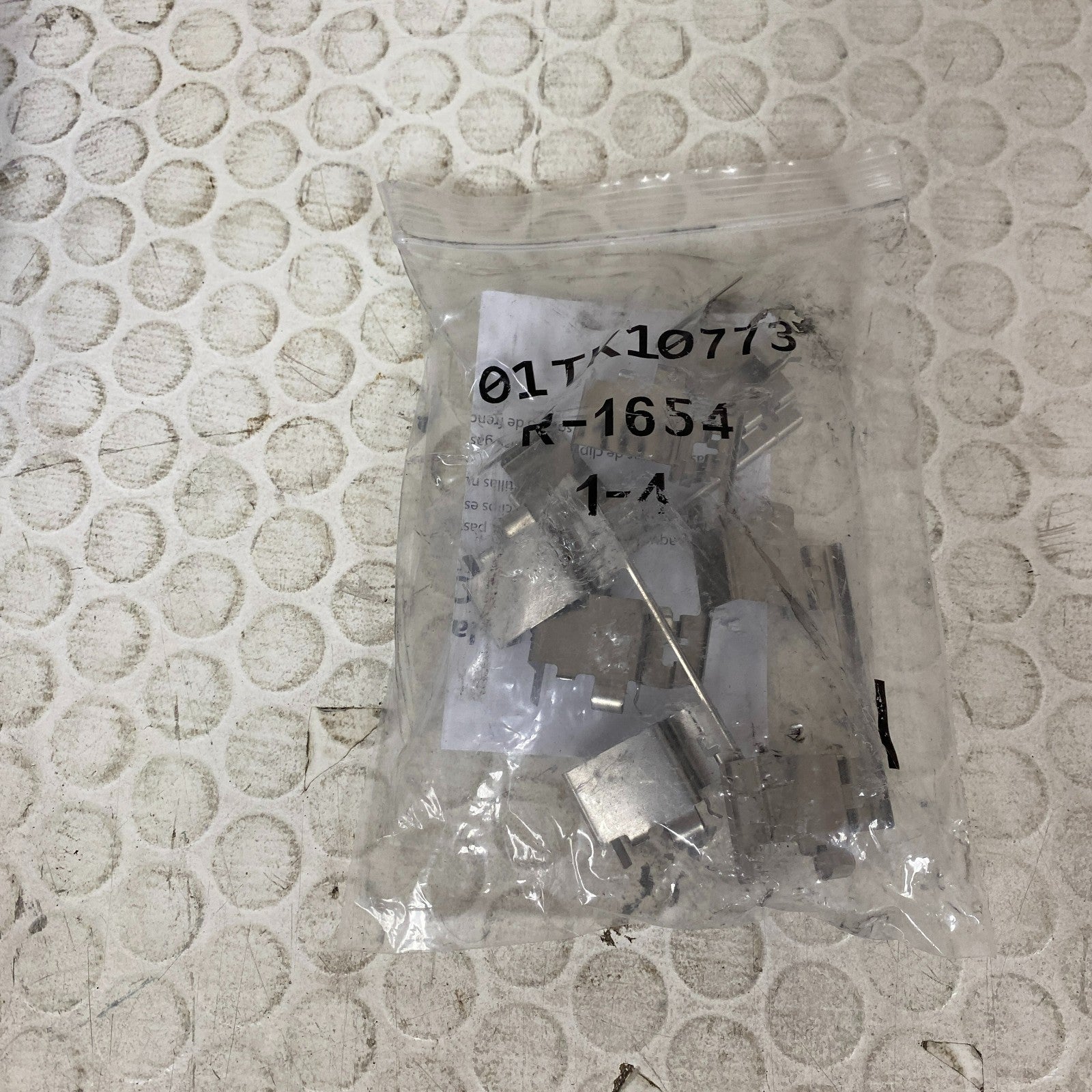 Bendix Priority1 CFC1654 Ceramic Front Brake Pads for Honda Accord 2013-2022