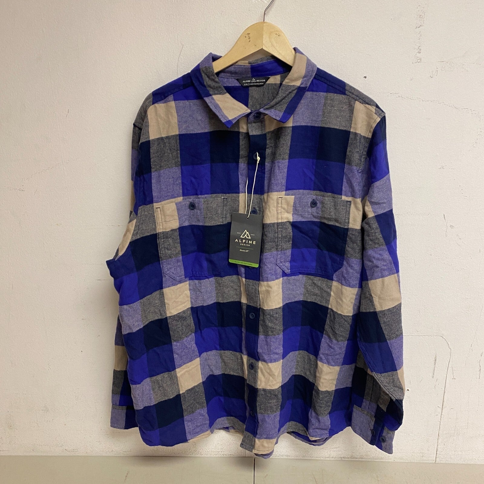 Alpine Design Men's AD M Brushed Flannel Dark Blue Three Block Plaid T-Shirt New