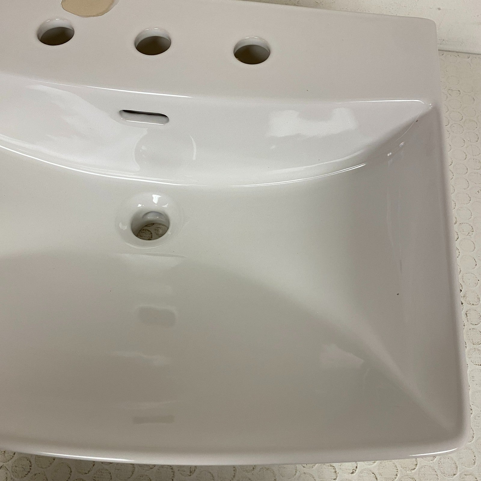 Signature Hardware Pentero 23″ x 18″ Fireclay Pedestal Sink White SHPE348WH