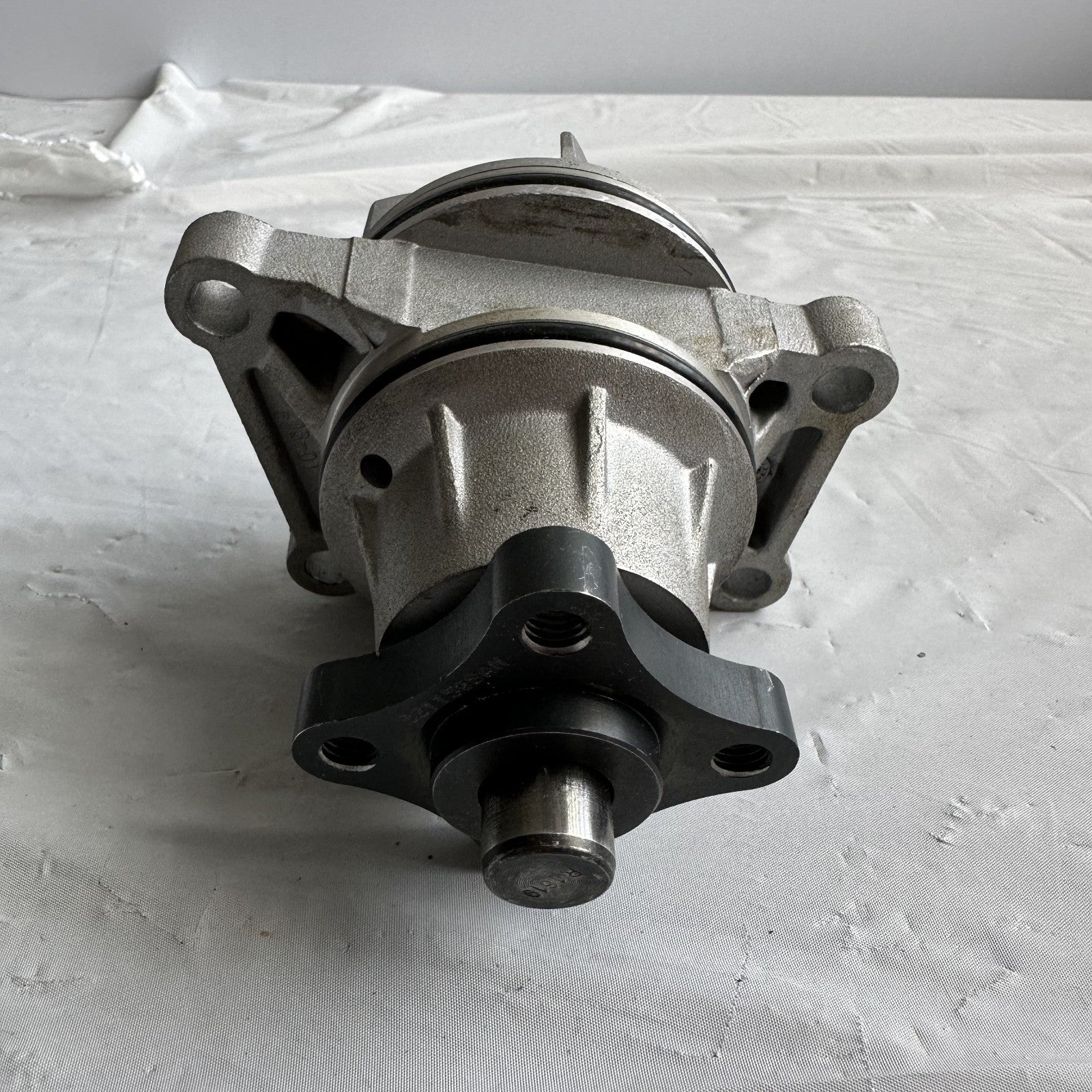 Carquest T1183 Engine Water Pump w Gasket