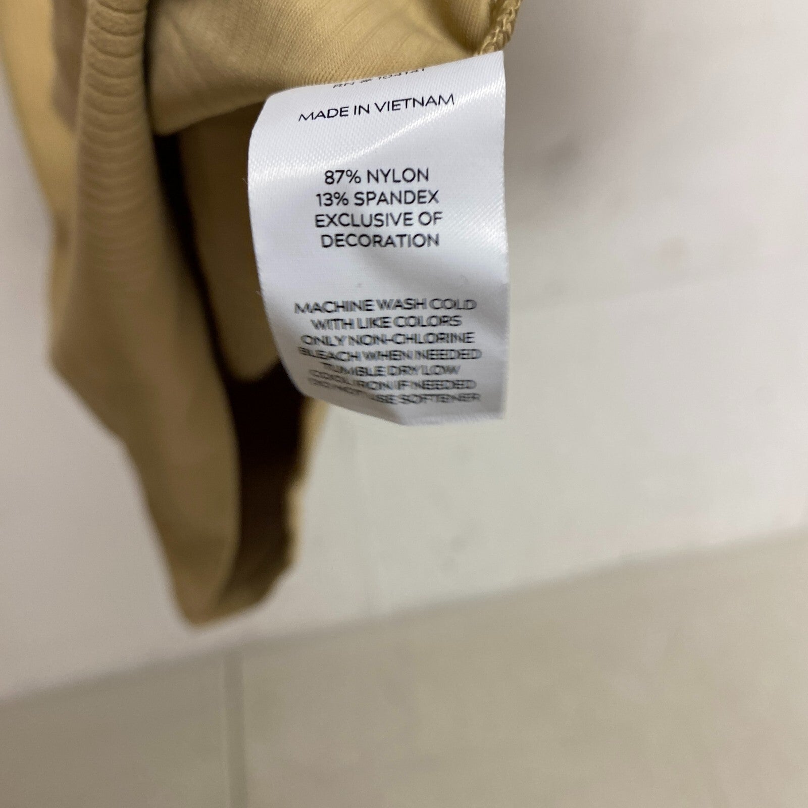 Alpine Design Womens Â½ Zip Half Sleeve Utility Khaki ADW13196