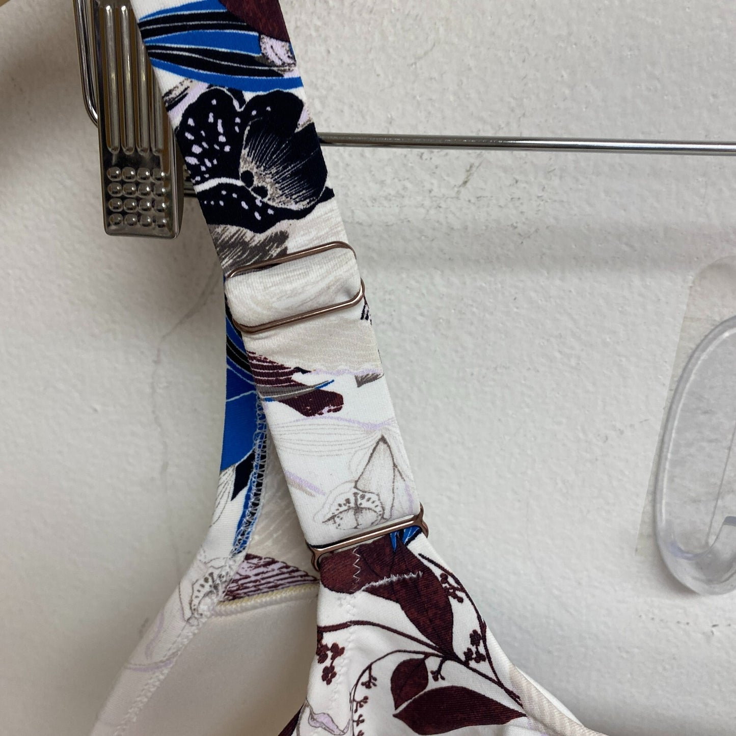 Calia Women's Underwire Bikini Top Island Botanical Multi WSA23213PRT