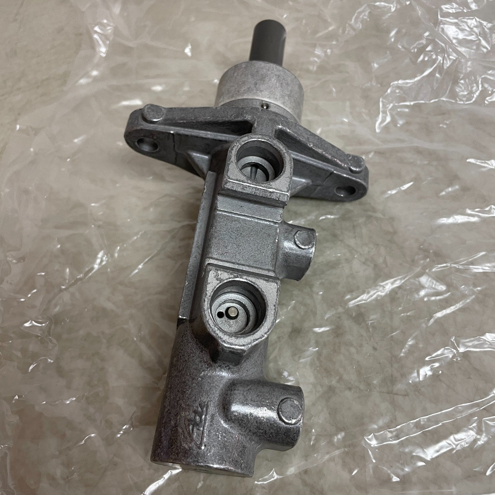 Carquest 10-2917 Reman Brake Master Cylinder 1" Bore Jeep Grand Cherokee 99–04