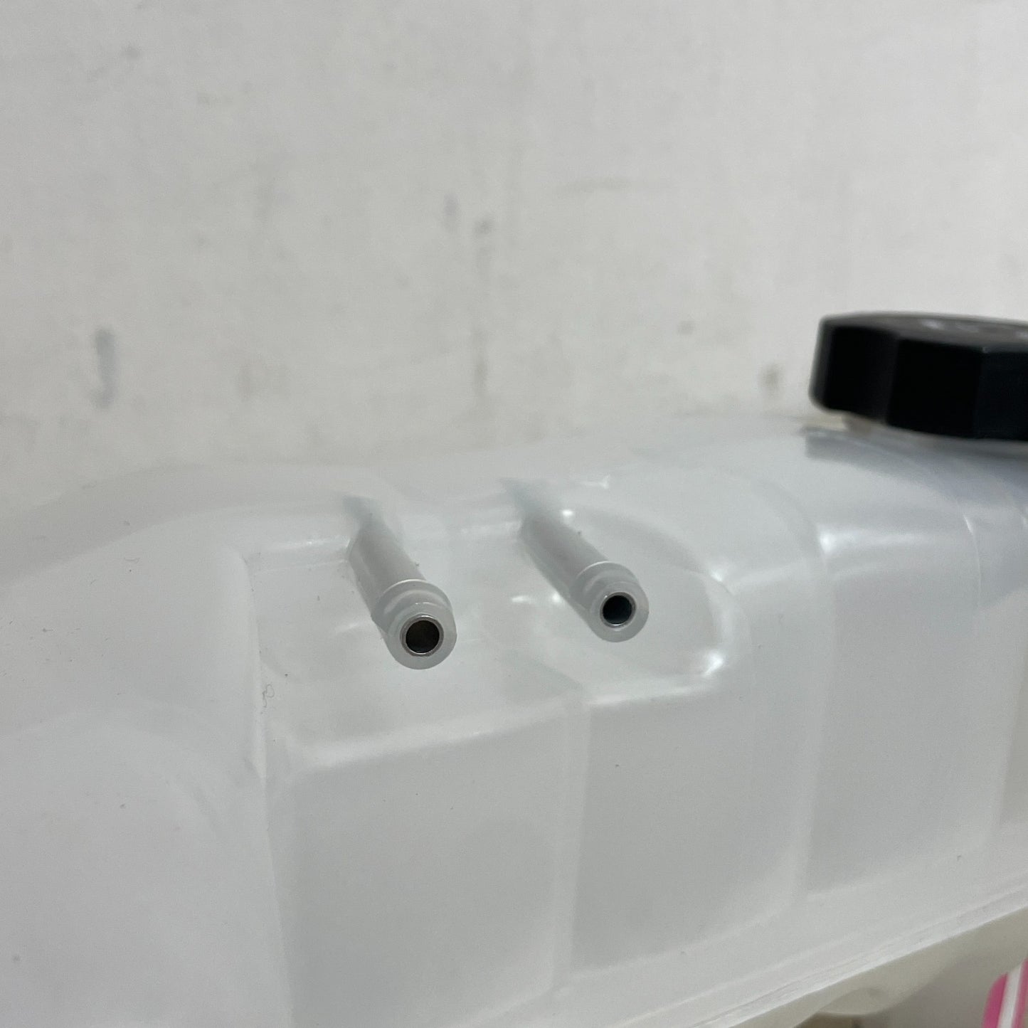 Dorman 603-109 Front Engine Coolant Reservoir Compatible with Select Chevrolet