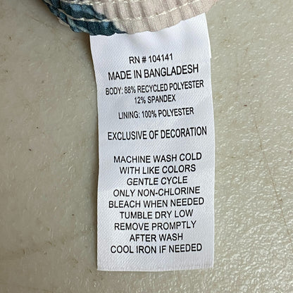 Alpine Design 5 in Menâs Active 5â Pull On Short Painted Jungle Print ADM138