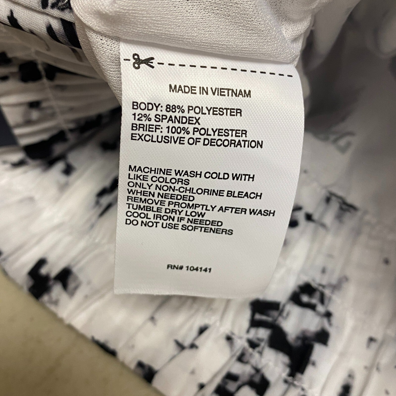 DSG Women's 3â High Rise Stride Power Surge White Shorts Summer DAW12327PRTZ