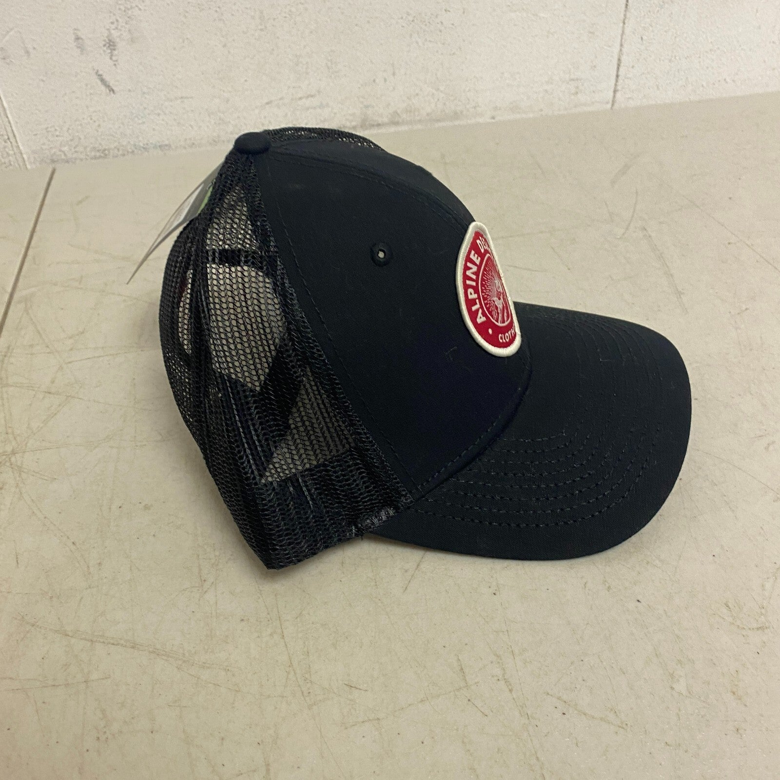 Alpine Design AD M Patch Trucker Black ADMA3004