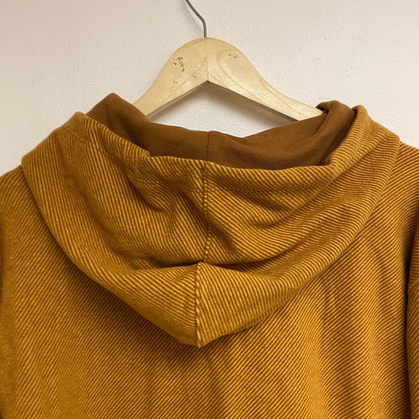 Alpine Design Men's AD M Wonderful Hoodie - Twill Gold/Workwear Brown ADM2302P