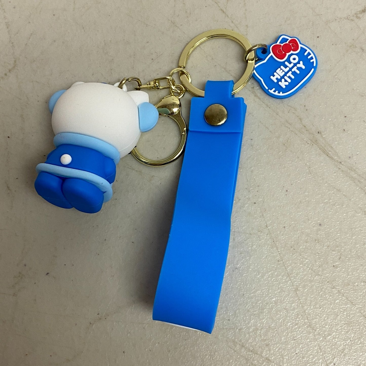 New Assorted Silicone 3D Hello Kitty Keychain With Vodka Hello Kitty Accessory