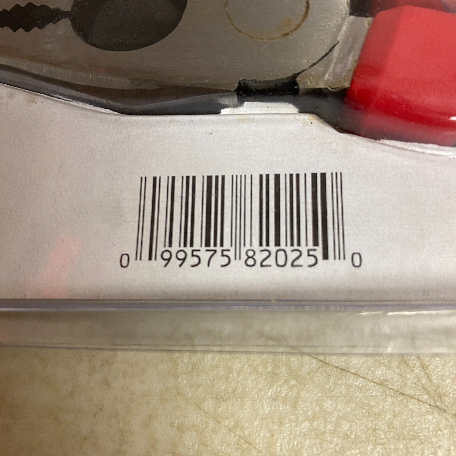 GEARWRENCH 8″ Lineman’s Pliers Multi Material Grip 82025