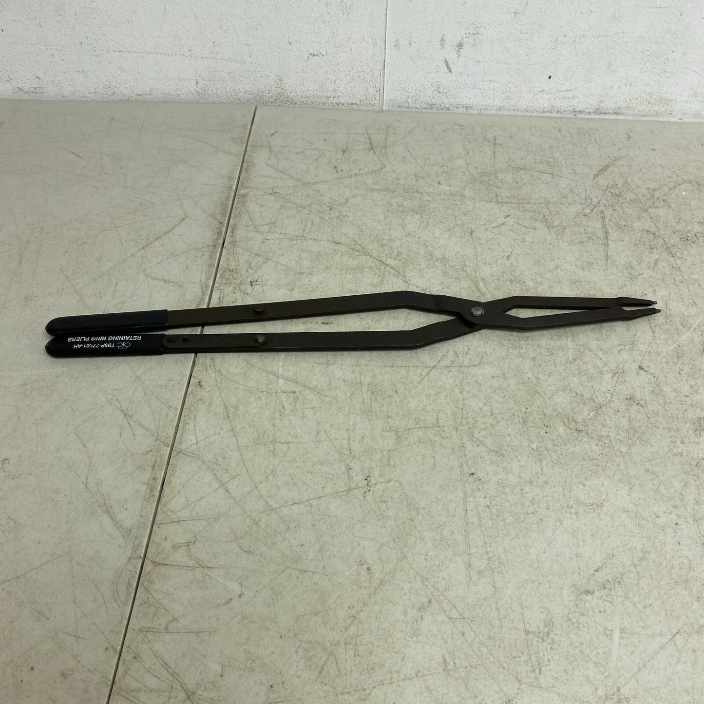 Rotunda for Ford Transmission Retaining Ring Pliers T95P-77001-AH , #833-1CP