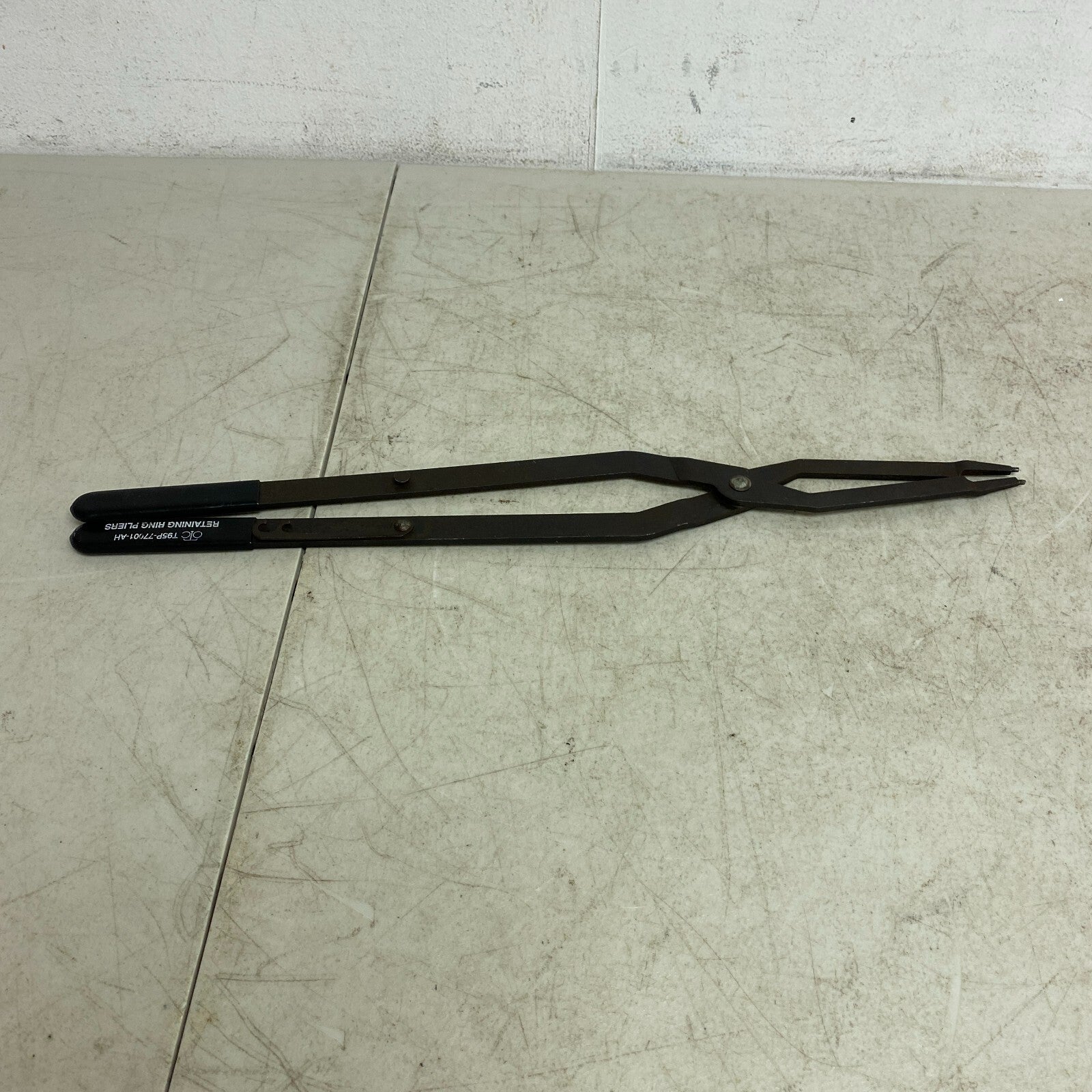 Rotunda for Ford Transmission Retaining Ring Pliers T95P-77001-AH , #833-1CP