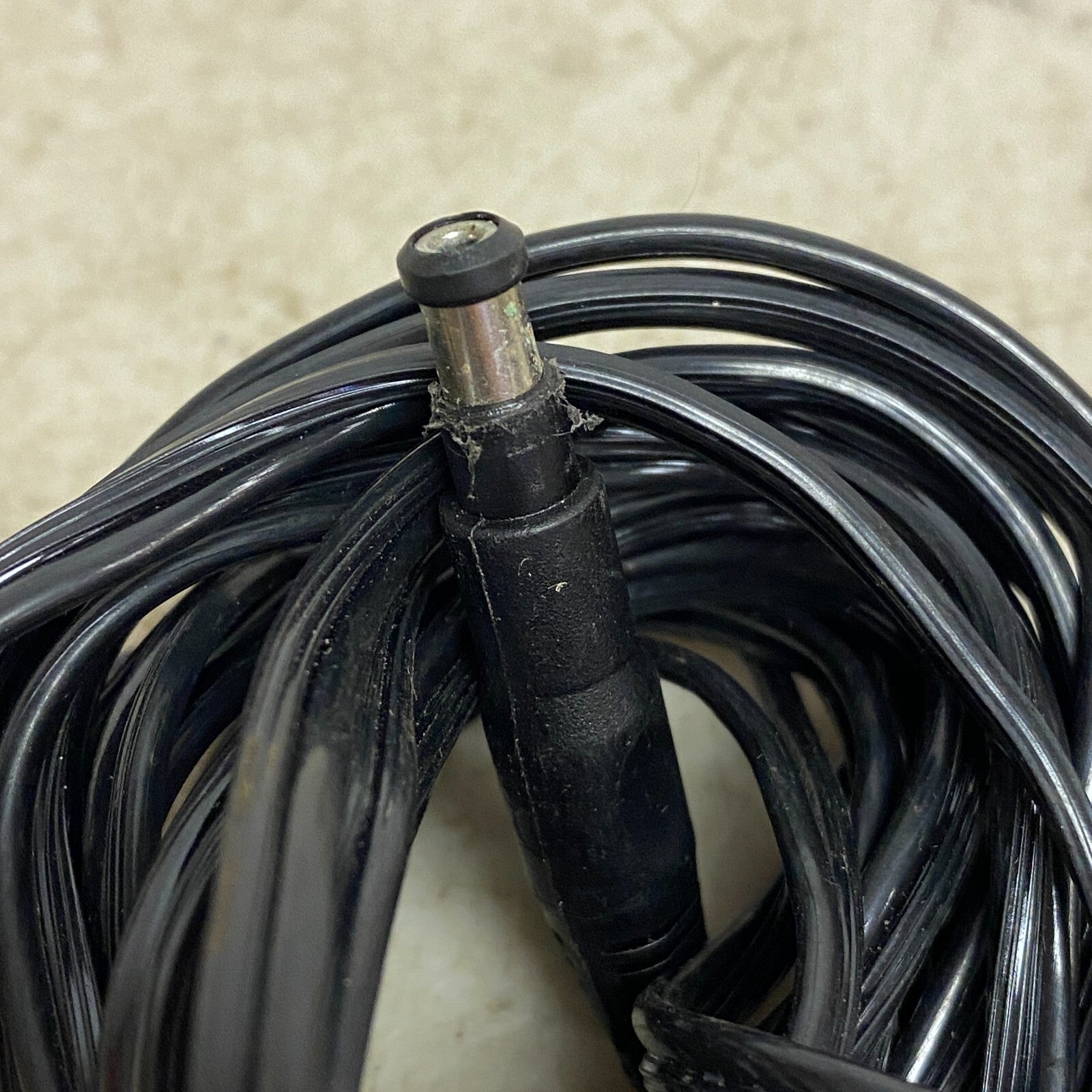 T.SIN  Black/Red Pos/Neg Charger Cable , Used Very Good