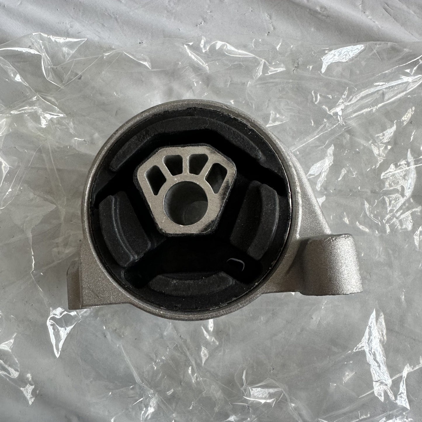 Anchor 3069 Rear Left Transmission Mount for 2005-2009 Equinox Torrent 3.4L