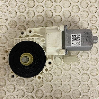 CARQUEST Reman Power Window Lift Motor Front Black 42‑631