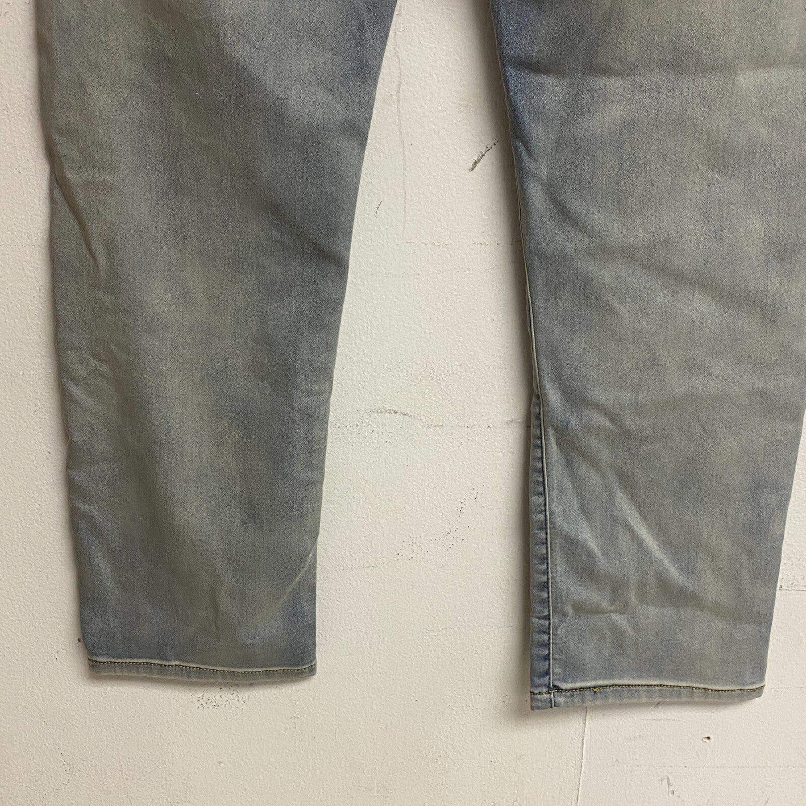 There bouts Husky Flex Knit Slim Denim Men's Jeans Size 10 Color-way Jayden