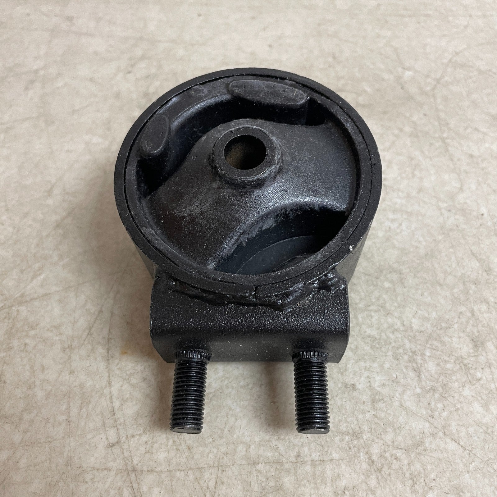 Carquest 2651 Transmission Mount OEM Replacement for Chevrolet Direct Fit