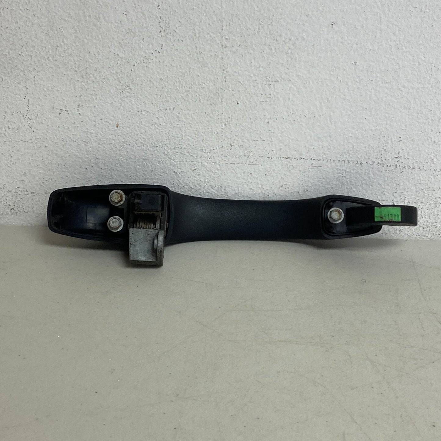 2008-2013 DODGE JOURNEY FRONT OR REAR PASSENGER SIDE EXTERIOR DOOR HANDLE OEM