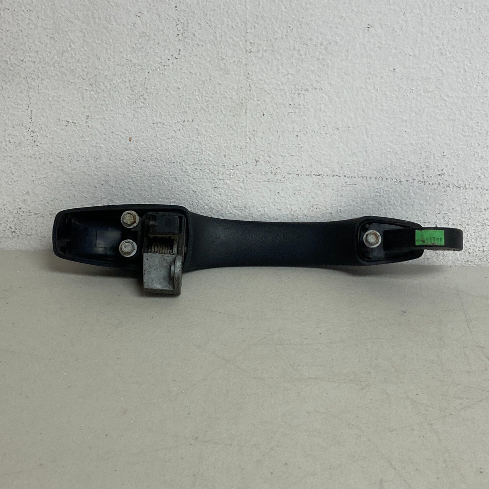 2008-2013 DODGE JOURNEY FRONT OR REAR PASSENGER SIDE EXTERIOR DOOR HANDLE OEM