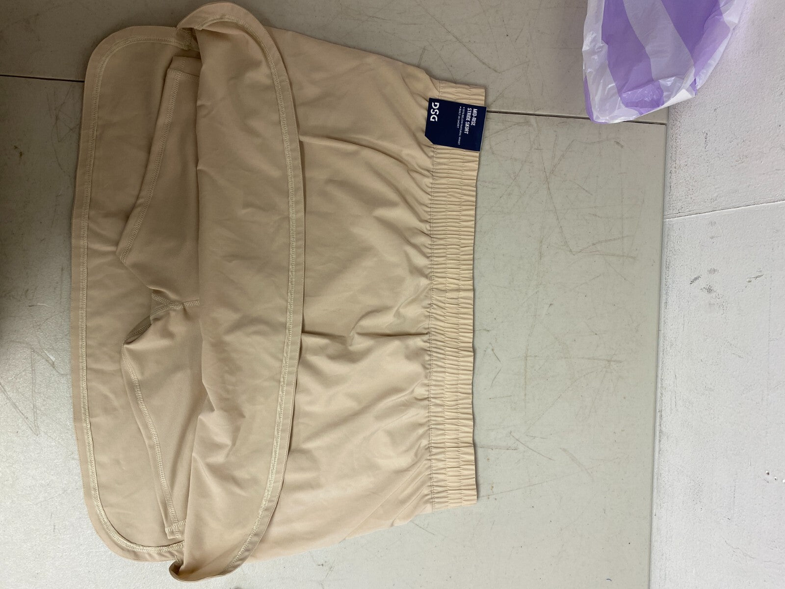 DSG Women's Stride Skort Creme/tan PocketLess Polyester Spandex Size Womens XL