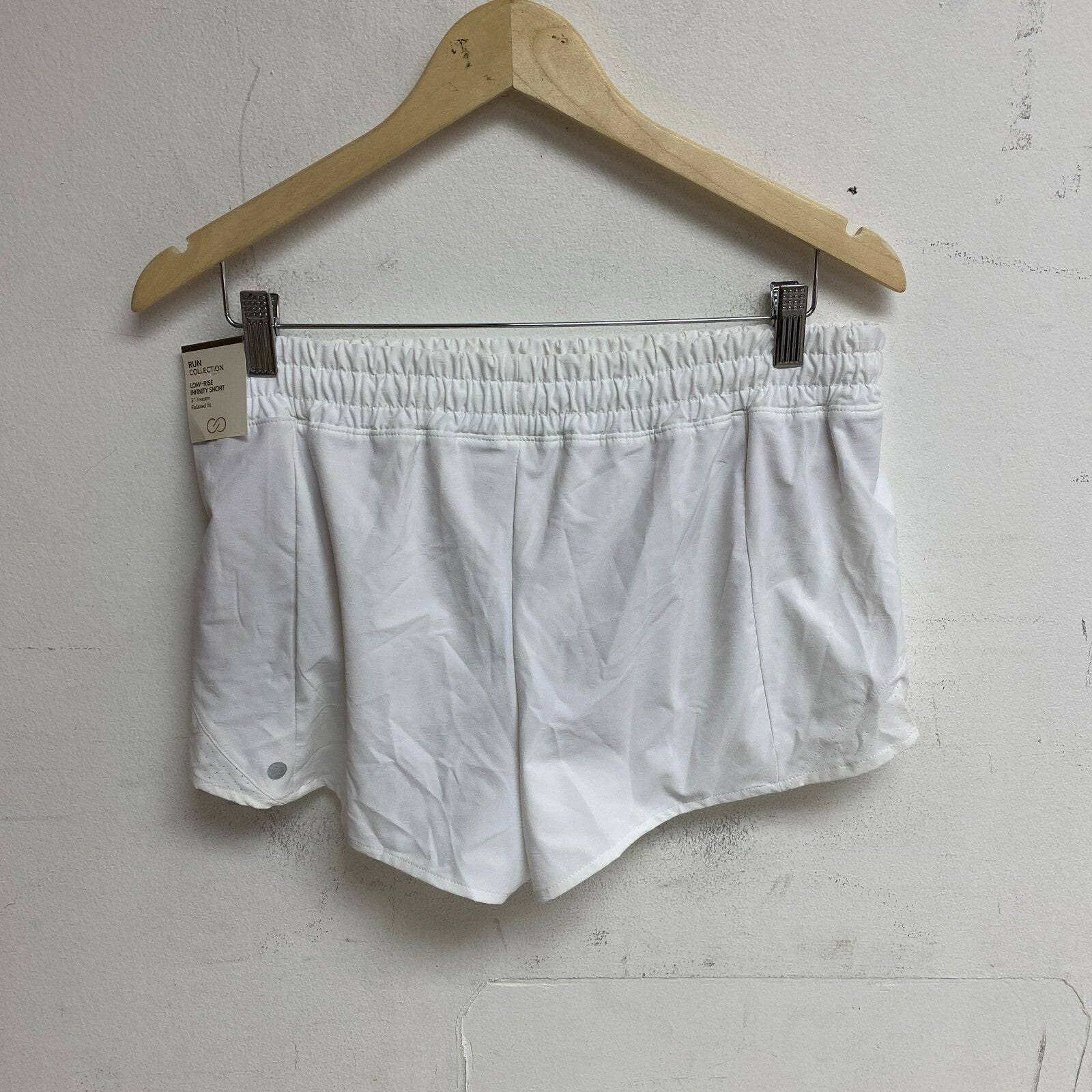 CALIA WOMENS LR INFINITY SHORT PURE WHITE Solid WAS12387W