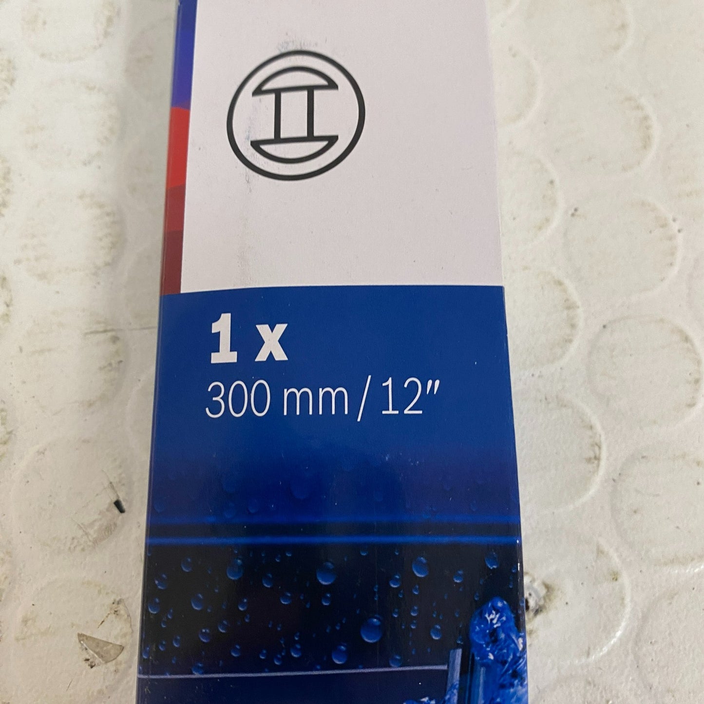 Bosch H308 OE Specialty Rear Wiper Blade 12 Inch Exact Fit Easy Installation