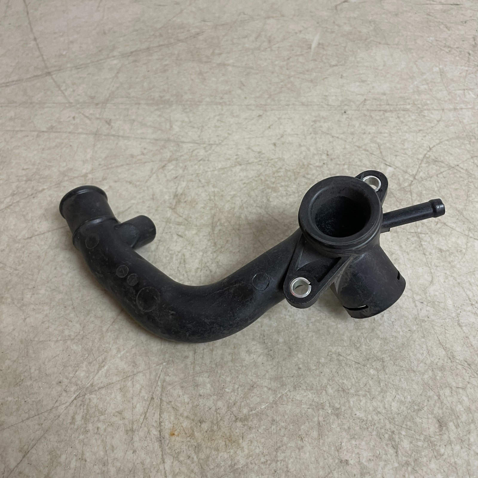 Carquest CH5191 Engine Coolant Outlet Flange w/ Seal for VW CC/A3/Passat 2.0 TFS