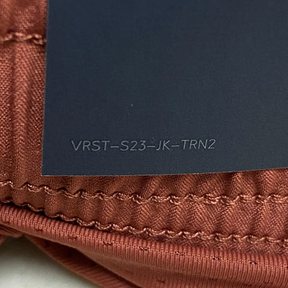 VRST Men's 7"  Relaxed Fit For Every Activity All In Short Brick Rust MAX232405