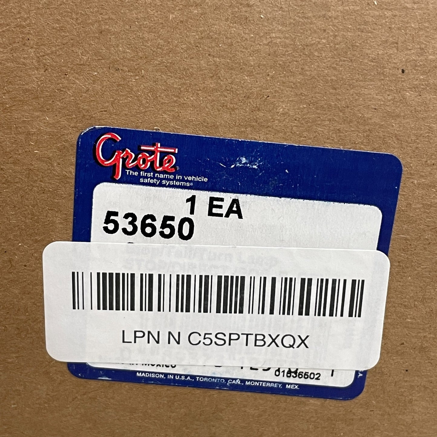 Grote 53650 SuperNova LED Stop Tail Turn Light 3-Stud Mount w/ License Lamp