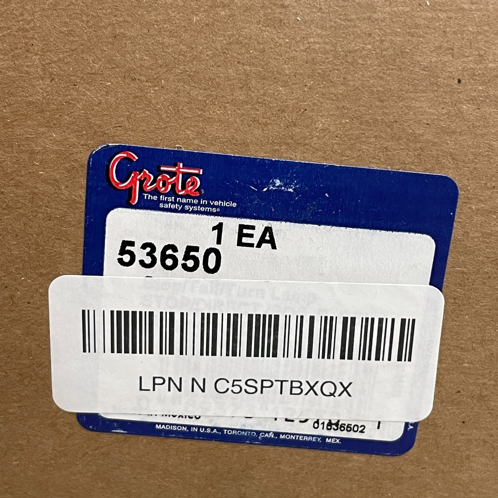 Grote 53650 SuperNova LED Stop Tail Turn Light 3-Stud Mount w/ License Lamp