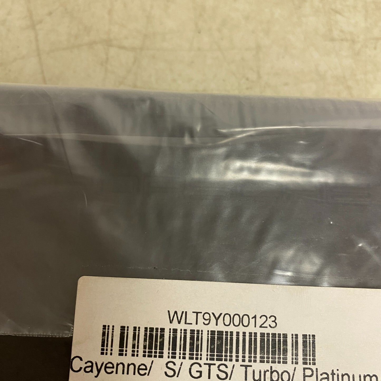 2023 Porshe Cayenne Owners Manuals and Wallet BRAND NEW SEALED