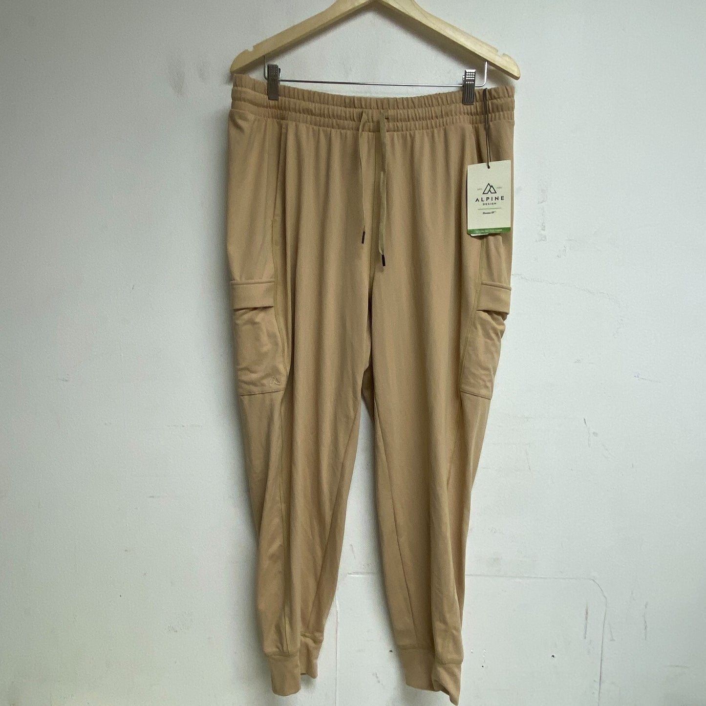 Alpine Design Women's W AD Field Knit Jogger Utility Khaki ADW13908 New