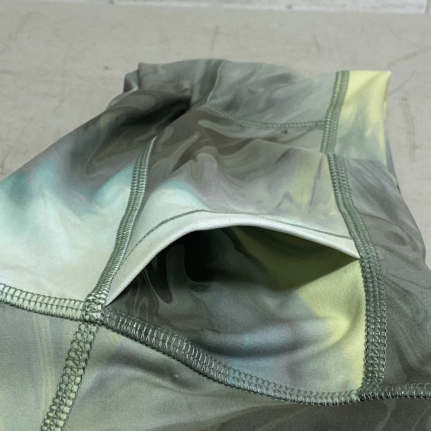 DSG TWITCH+ALLISON Women's Ultra High Rise 7/8 Leggings Multi BOSSW12309PRT