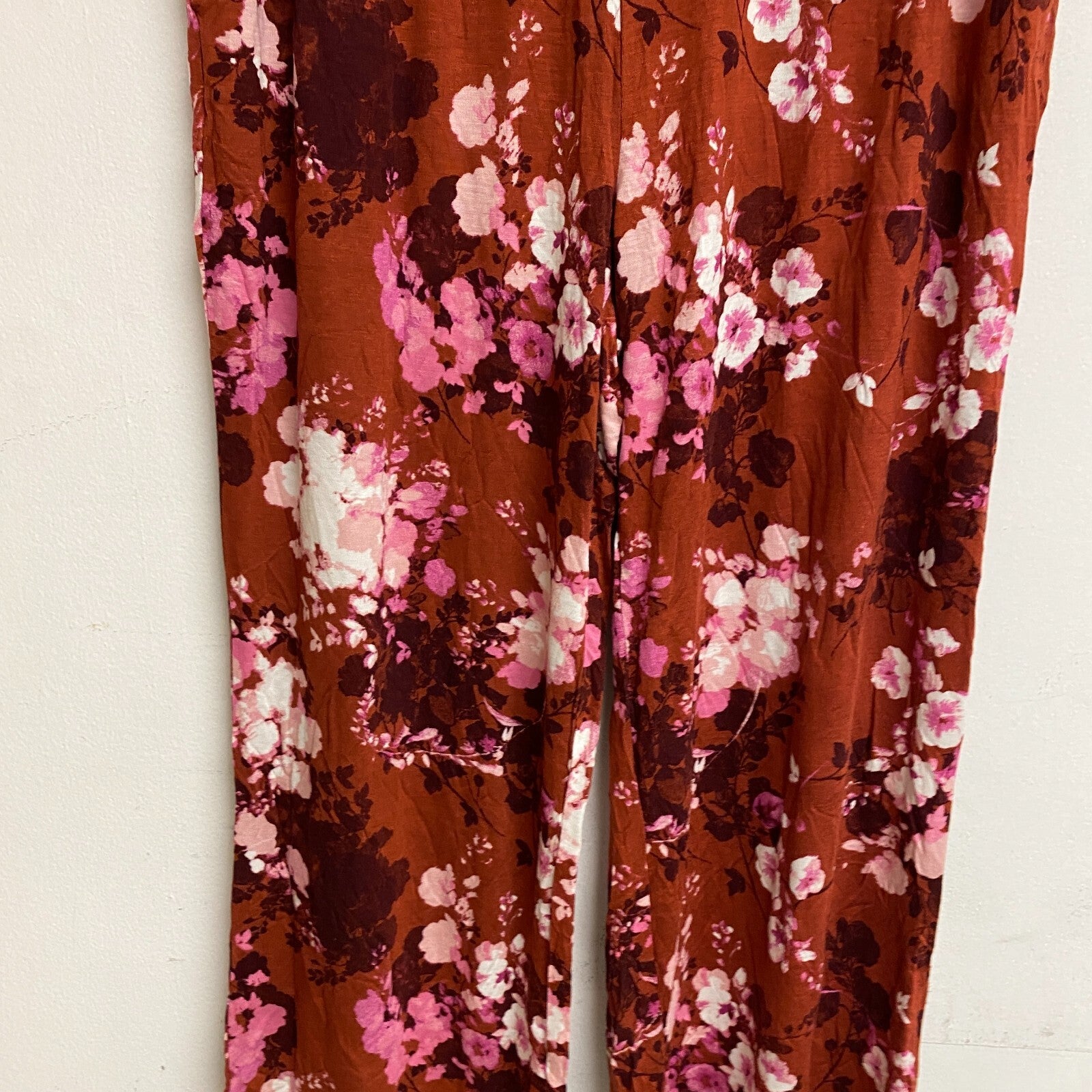 AMBRIELLE SLEEPWEAR 2-pc set sleeveless tank top and pajama pant size M floral