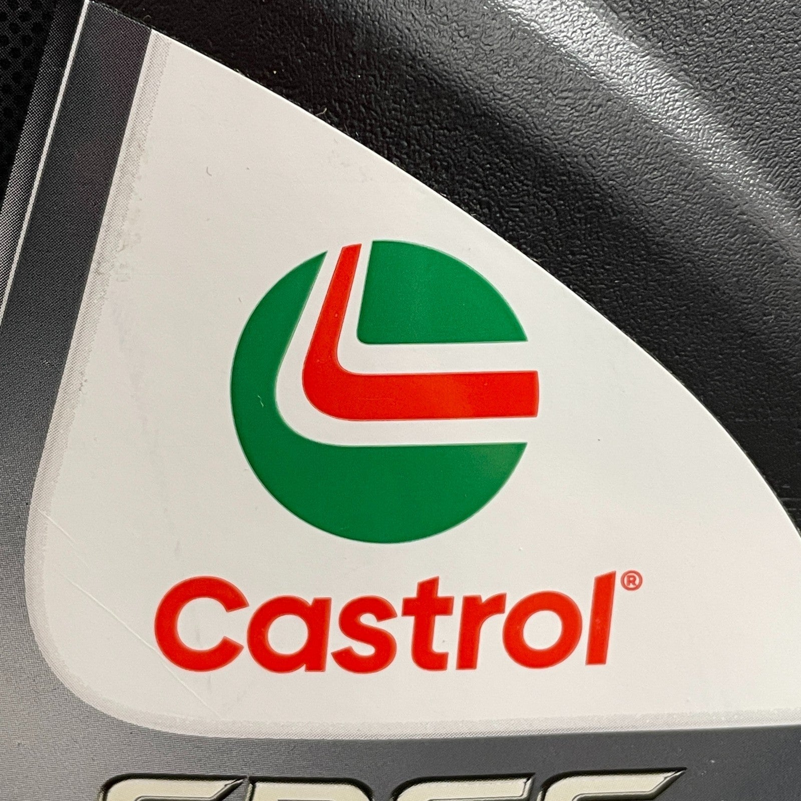 Castrol EDGE High Mileage 10W-30 Full Synthetic Motor Oil 1QT Bottle 10W30