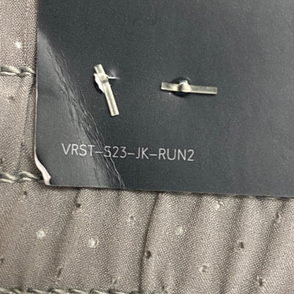 VRST Men's 5â Relaxed Fit Running Accelerate Short  Silver Shadow MAX2315055