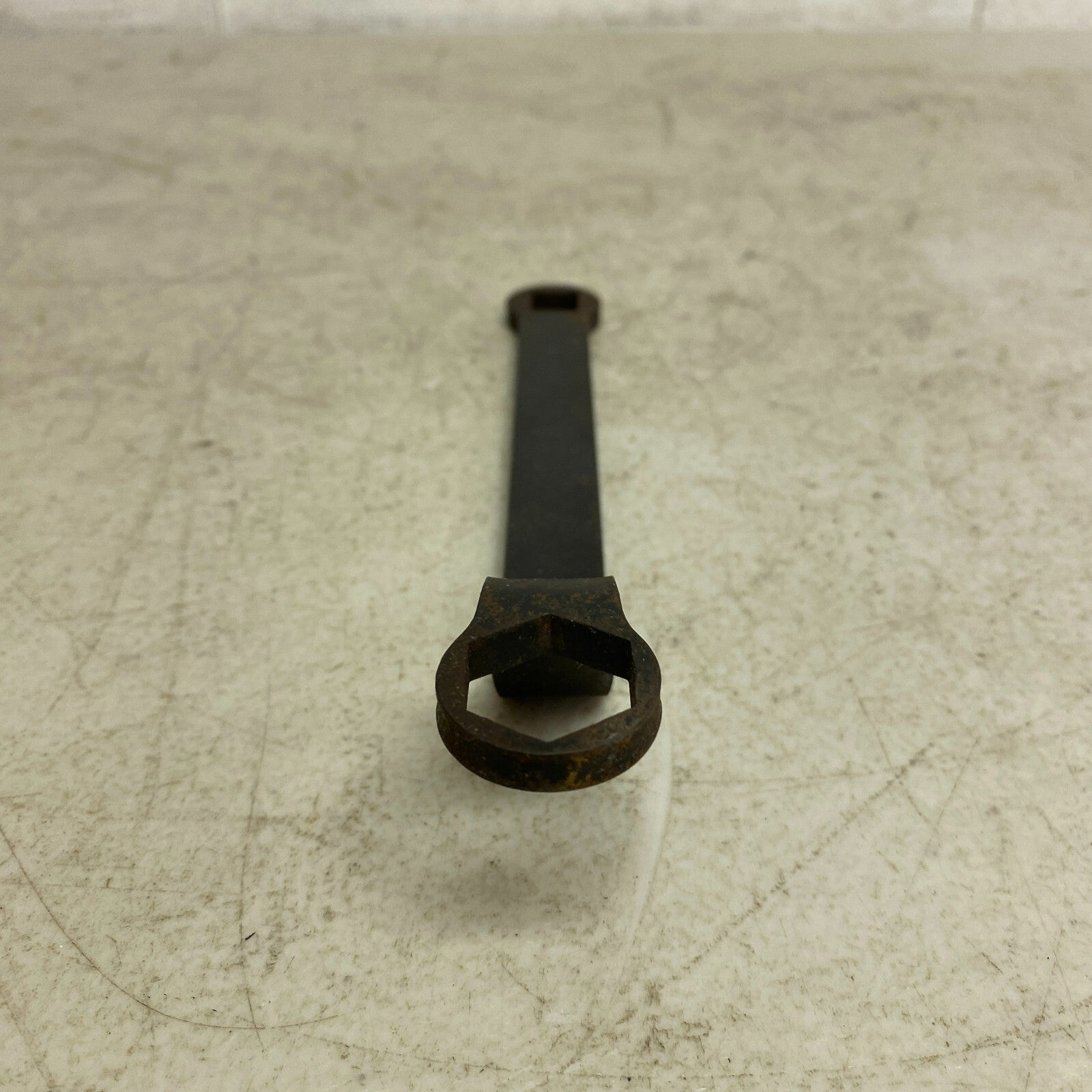 Mazda Specialty Tool Counter Lever Torx Wrench 49UN-01-0130 ,#847-1CP