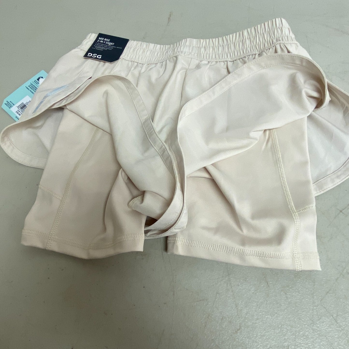 DSG Women's 6" Mid Rise 2 in 1 Bike Short woven Top Layer Light Sand DAW11193