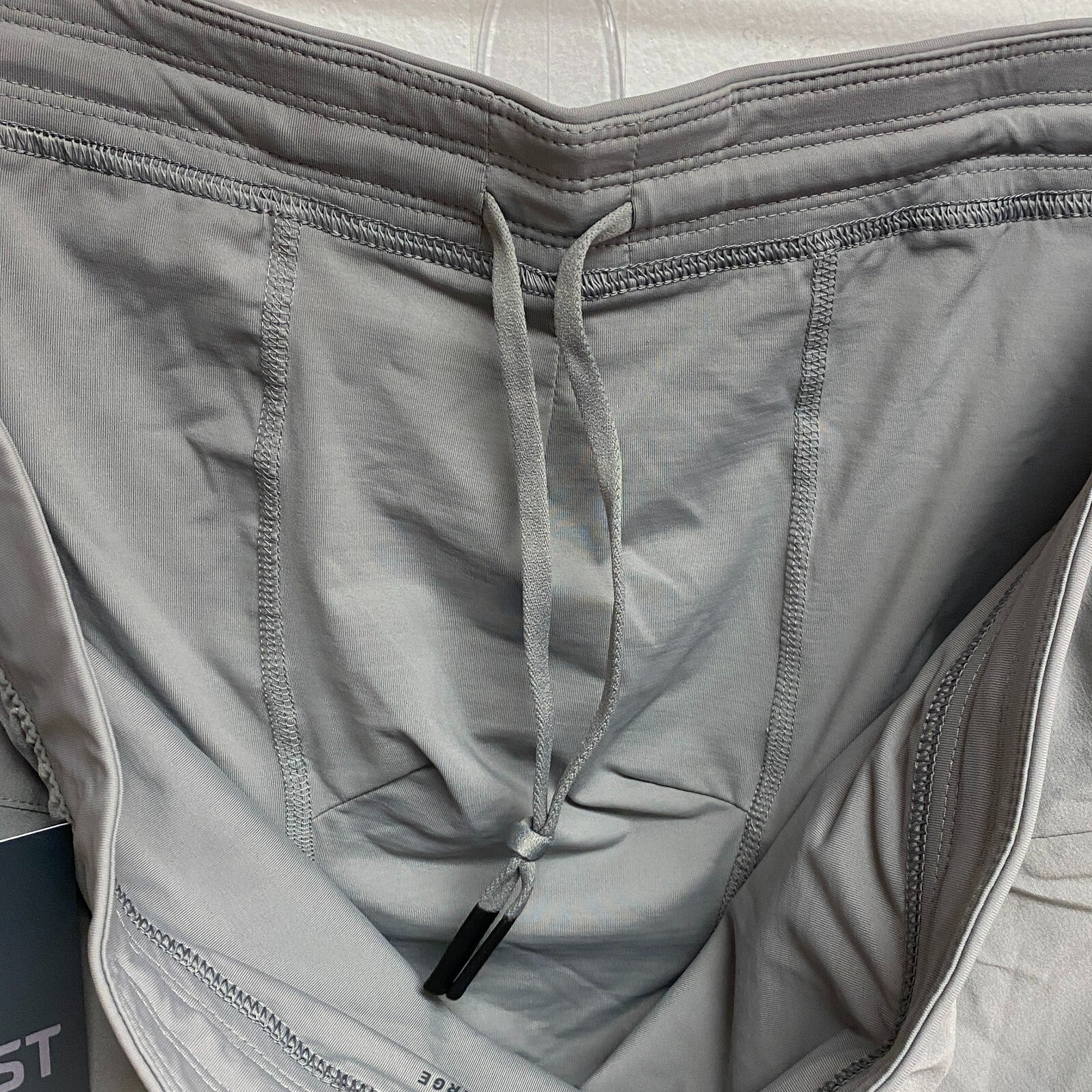 VRST Men's 7â Inseam Stealth Shorts Silver Shadow Solid Summer MAX200436N