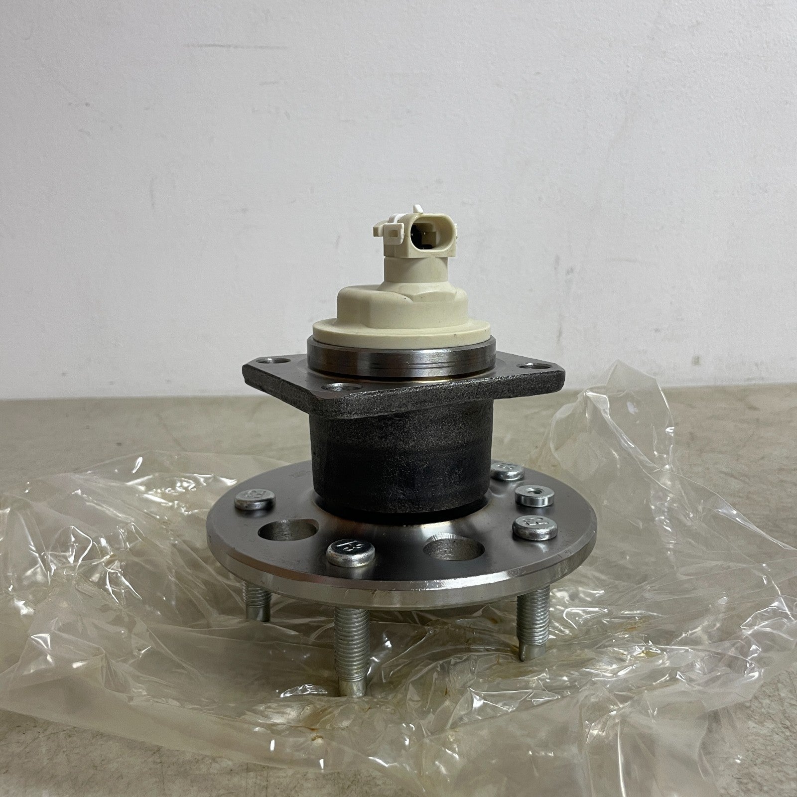 Carquest NT512244 Wheel Hub & Bearing Assembly Steel Sealed Rear OE Replacement