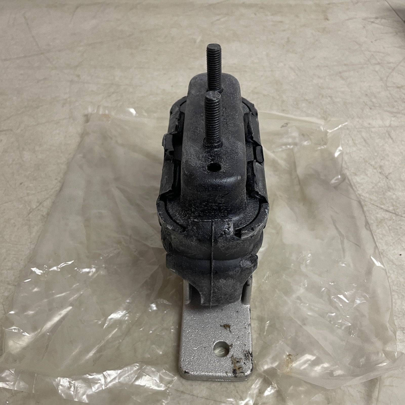 Anchor 2933 Front Right Engine Mount Chevy Malibu Alero Grand Am 97–05