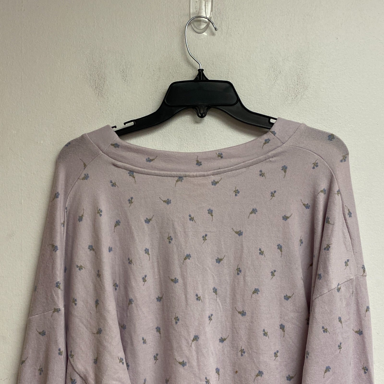 Ana a new approach size XL crop long sleeve button v-neck cardigan color Ditzy