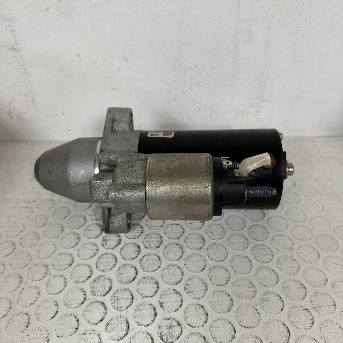 BOSCH Premium SR0447N Starter 12V 2.5kW 10-Tooth Ford F-Series Excursion