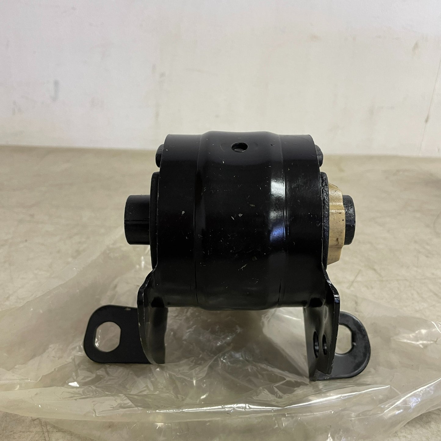 Carquest 31-3654 Front Right Engine Mount Buick Oldsmobile Pontiac 1991–1999