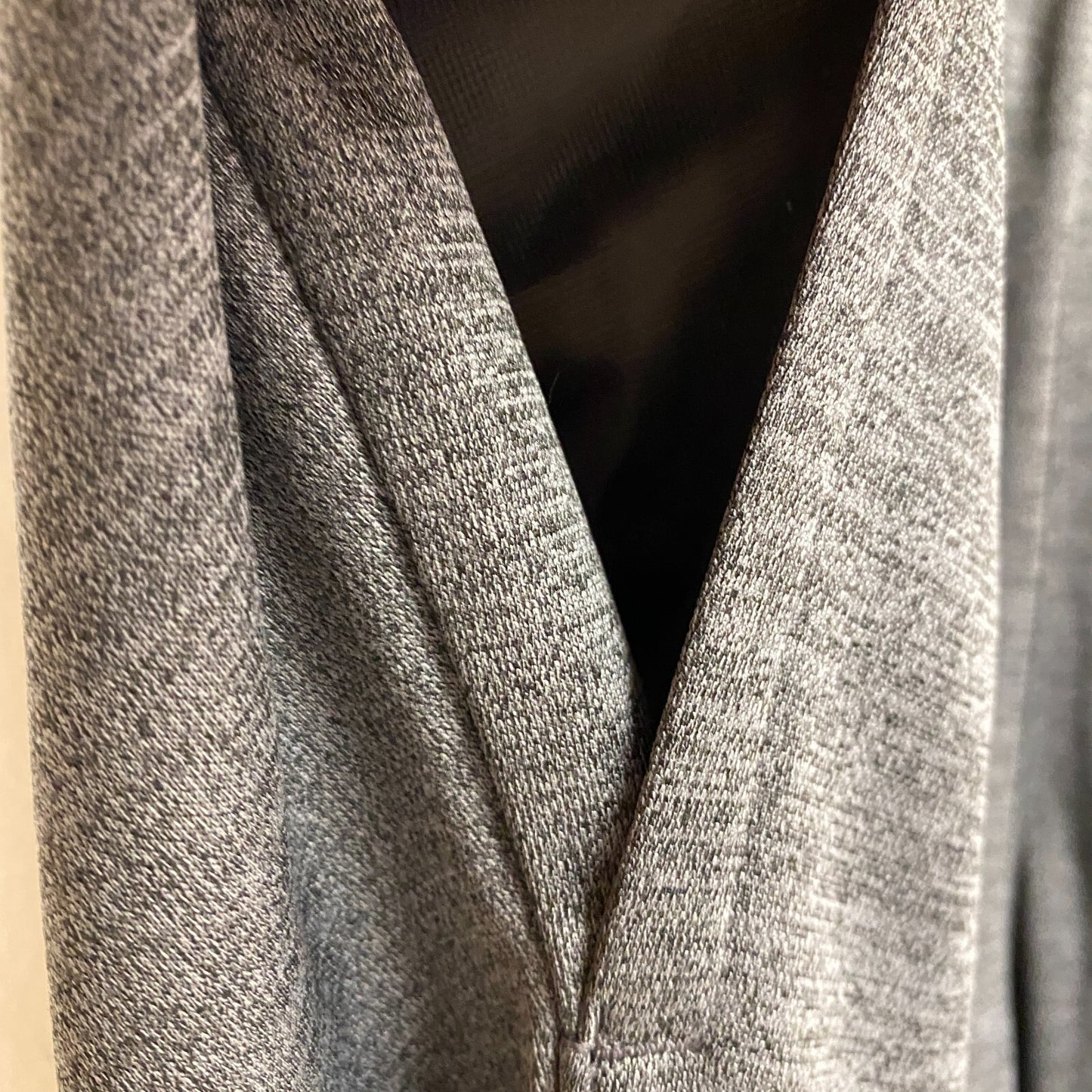 DSG Men's Training Tricot Taper Athletic Pants  Asphalt /Quiet Shade DAM12110H