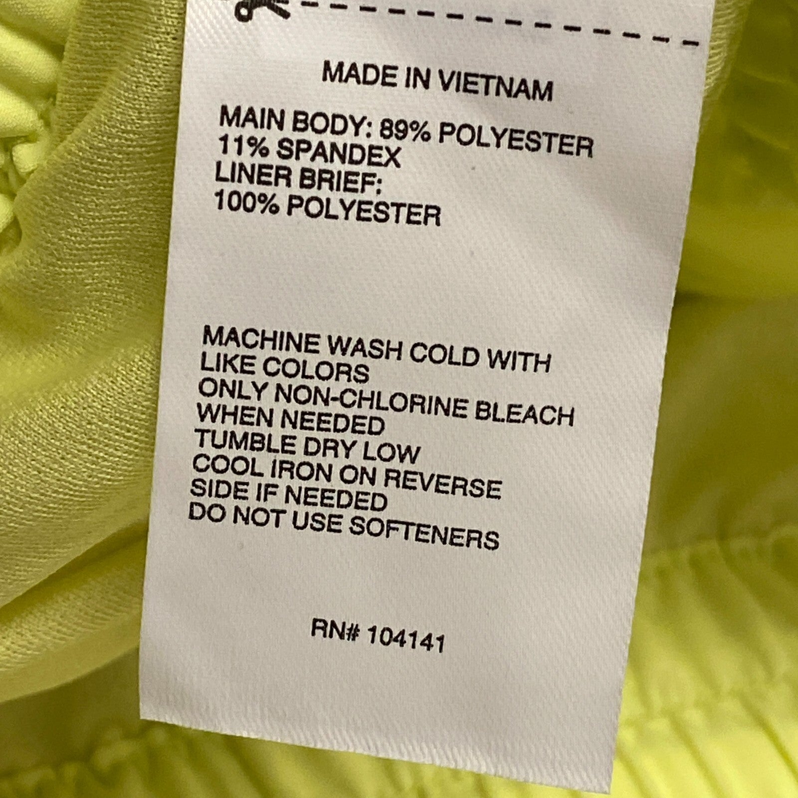 DSG 3 in Women's Stride Shorts Lo Vis Yellow Solid Summer Stylish DAW39320AZ