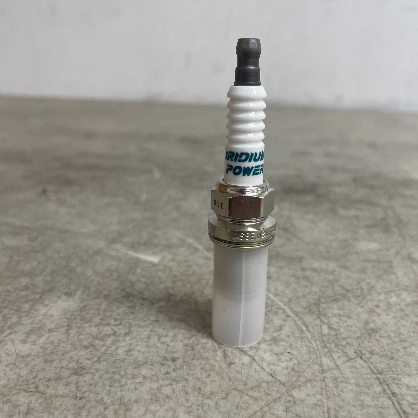 Denso IK20 Iridium Power Spark Plug 0.4mm 5304 2002-2009 Toyota Camry