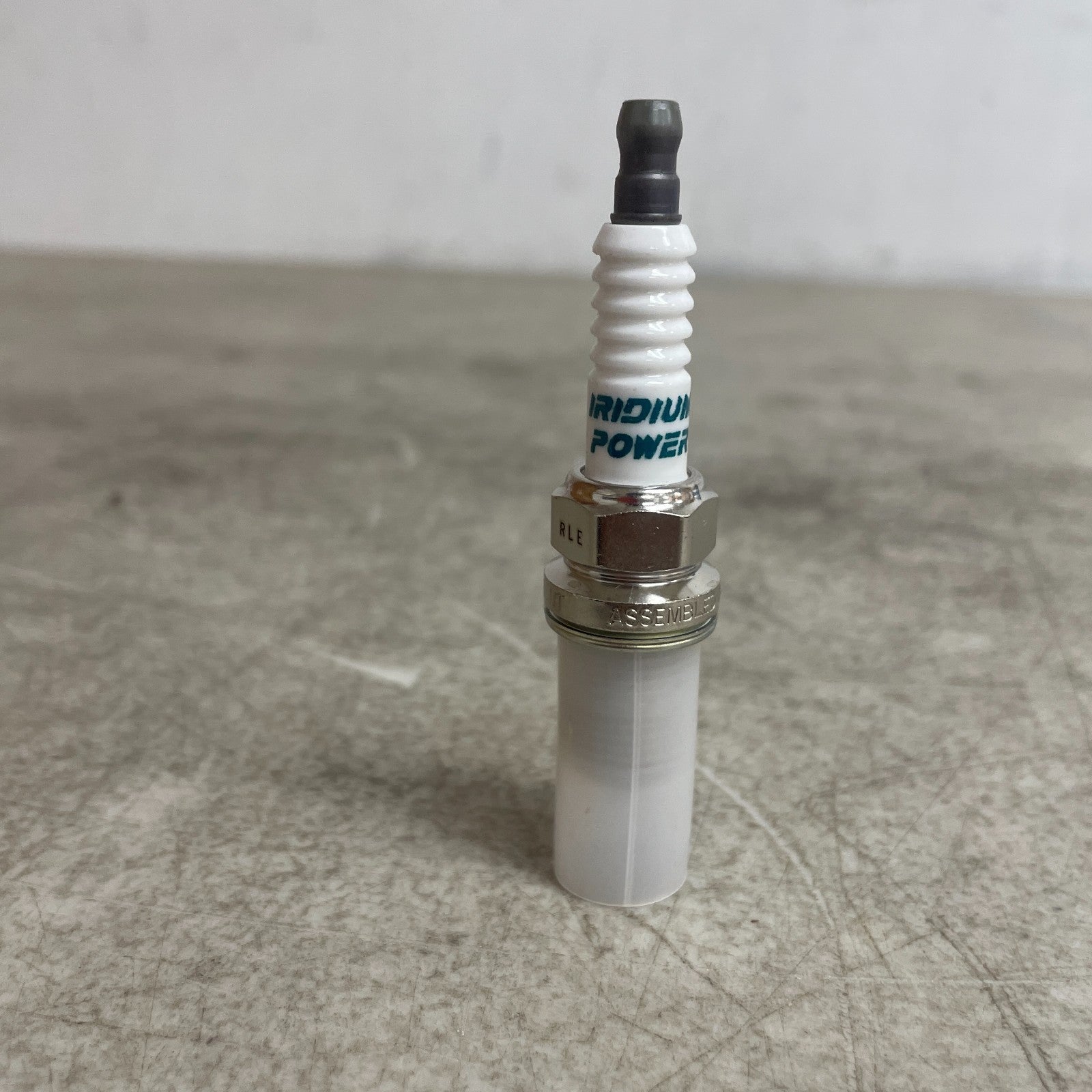 Denso IK20 Iridium Power Spark Plug 0.4mm 5304 2002-2009 Toyota Camry