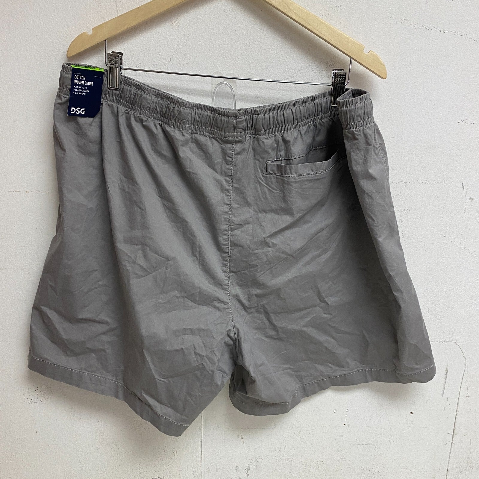 DSG Men's 6.5" Inseam Cotton Woven Shorts Light Charcoal DAM22100 / DAM13135