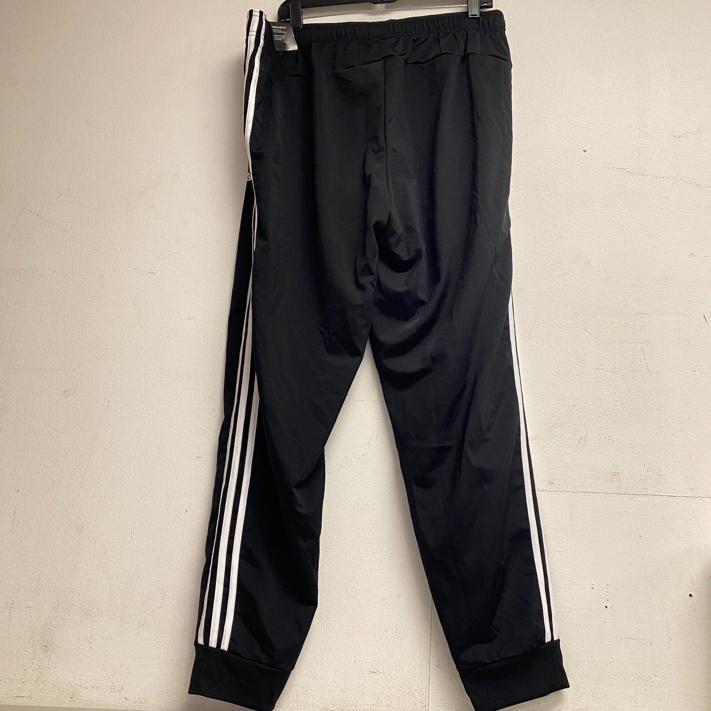 Adidas Men's Multi-sport 3 Stripe Joggers Size Extra Large Color: Black *NWT